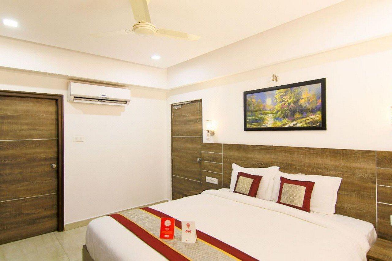Oyo 9647 Hotel Mvv Bhavan Visakhapatnam Exterior photo